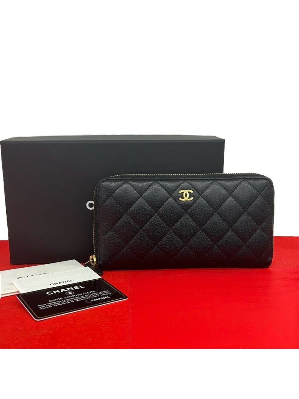 Chanel Quilted CC Logo Caviar Leather Wallet Black